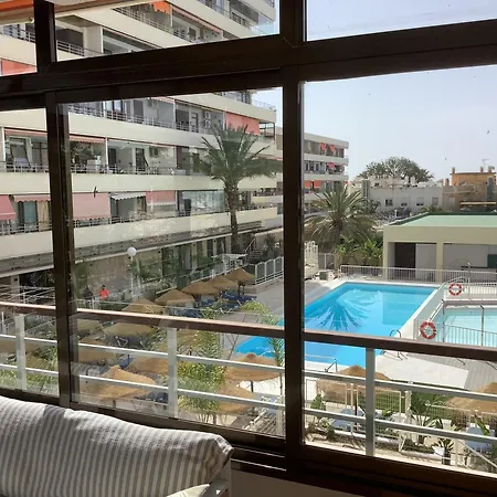 La Nogalera Modern And Spacious With Pool And Sea View Apartamento *